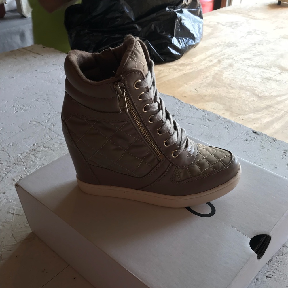 Aldo sneaker heels
